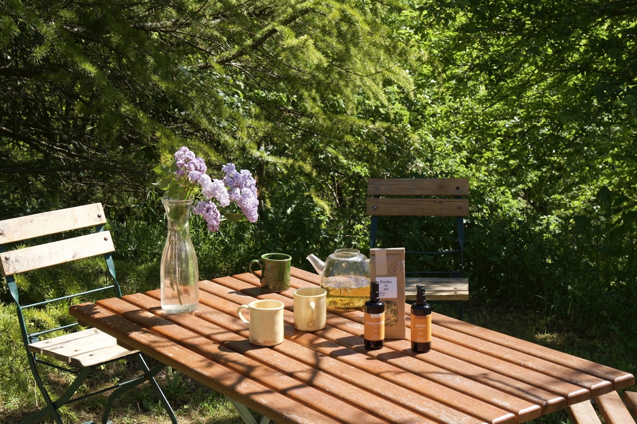 Verwöhnpaket Gartentisch — Kasimir + Lieselotte